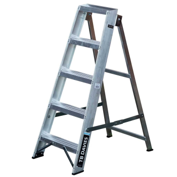 Heavy-Duty Swingback Step Ladders