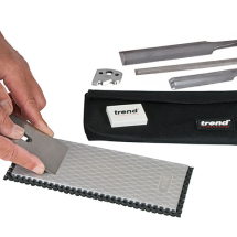Bench, Oilstones & Whetstones Bench, Oilstones & Whetstones