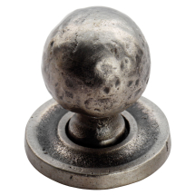 Ftd Hammered Ball Knob (32mm) On Rose (37mm)